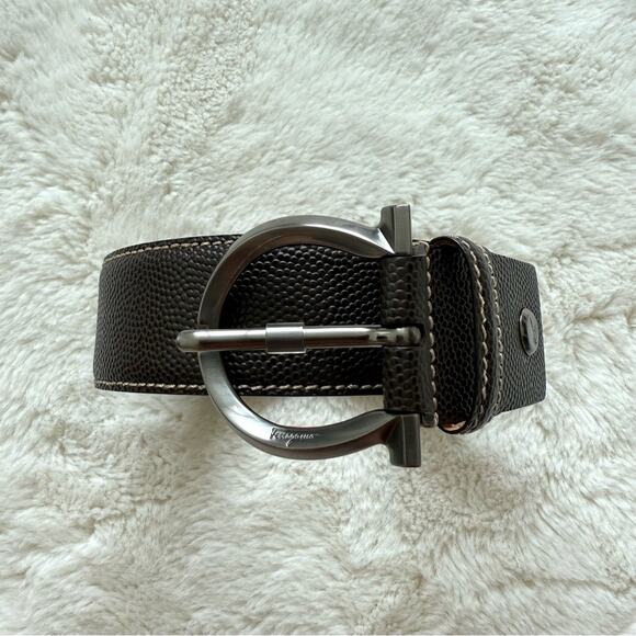 Salvatore Ferragamo stingray genuine leather belt size 67 Authentic Retail 950 - Picture 1 of 12
